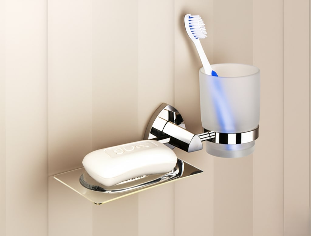 D-709 SOAP DISH + TUMBLER HOLDER,(BRASS) - Image 2